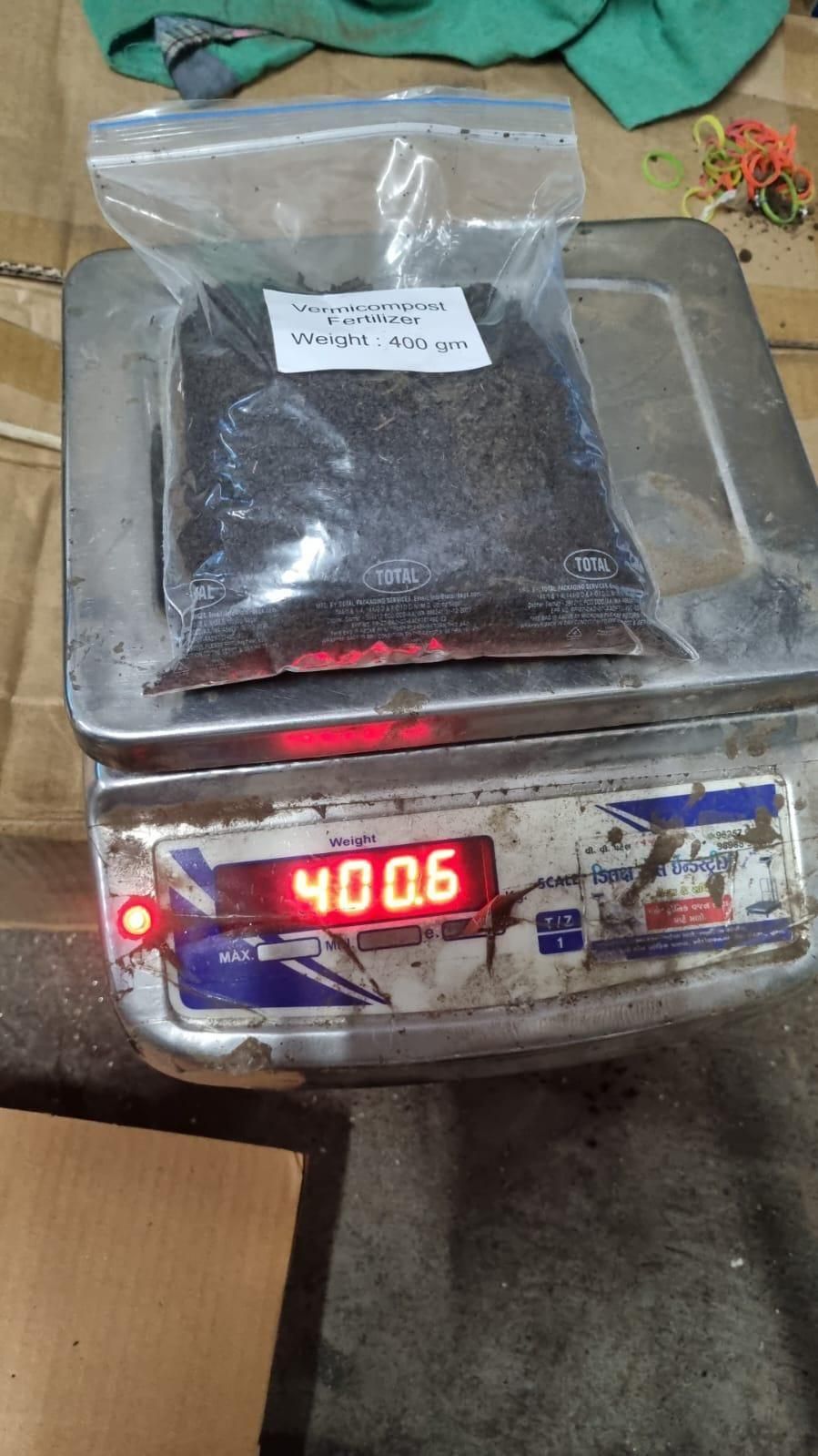 Organic Vermicompost – Natural Plant Growth Booster (500g)