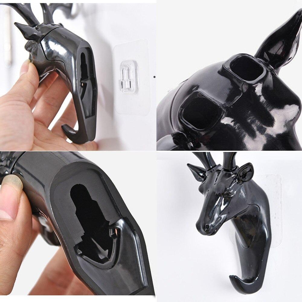 Deer Head Self-Adhesive Hanging Hooks – Wall Hooks for Bags & Keys (Pack of 2)