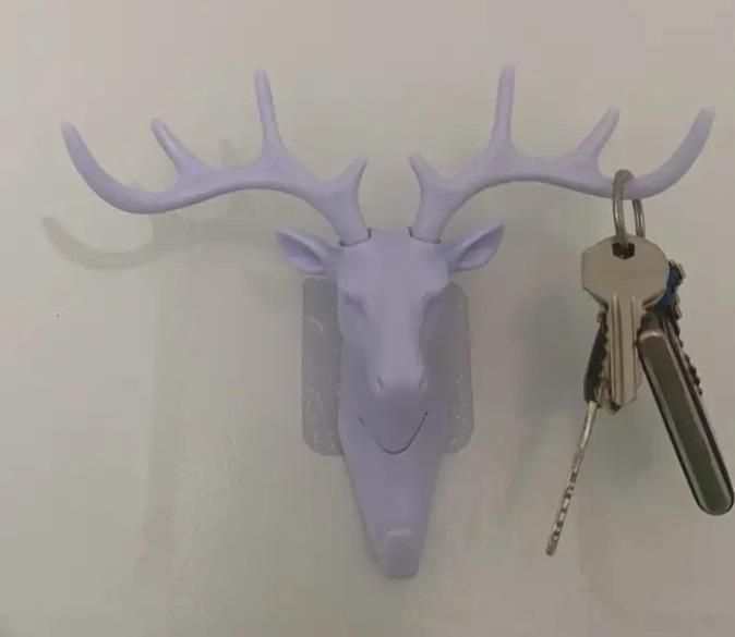 Deer Head Self-Adhesive Hanging Hooks – Wall Hooks for Bags & Keys (Pack of 2)