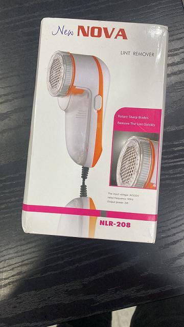 Nova Battery Operated Lint Remover for Woolens & Fabrics